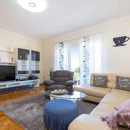 Apartment Visnja Задар Екстер'єр фото