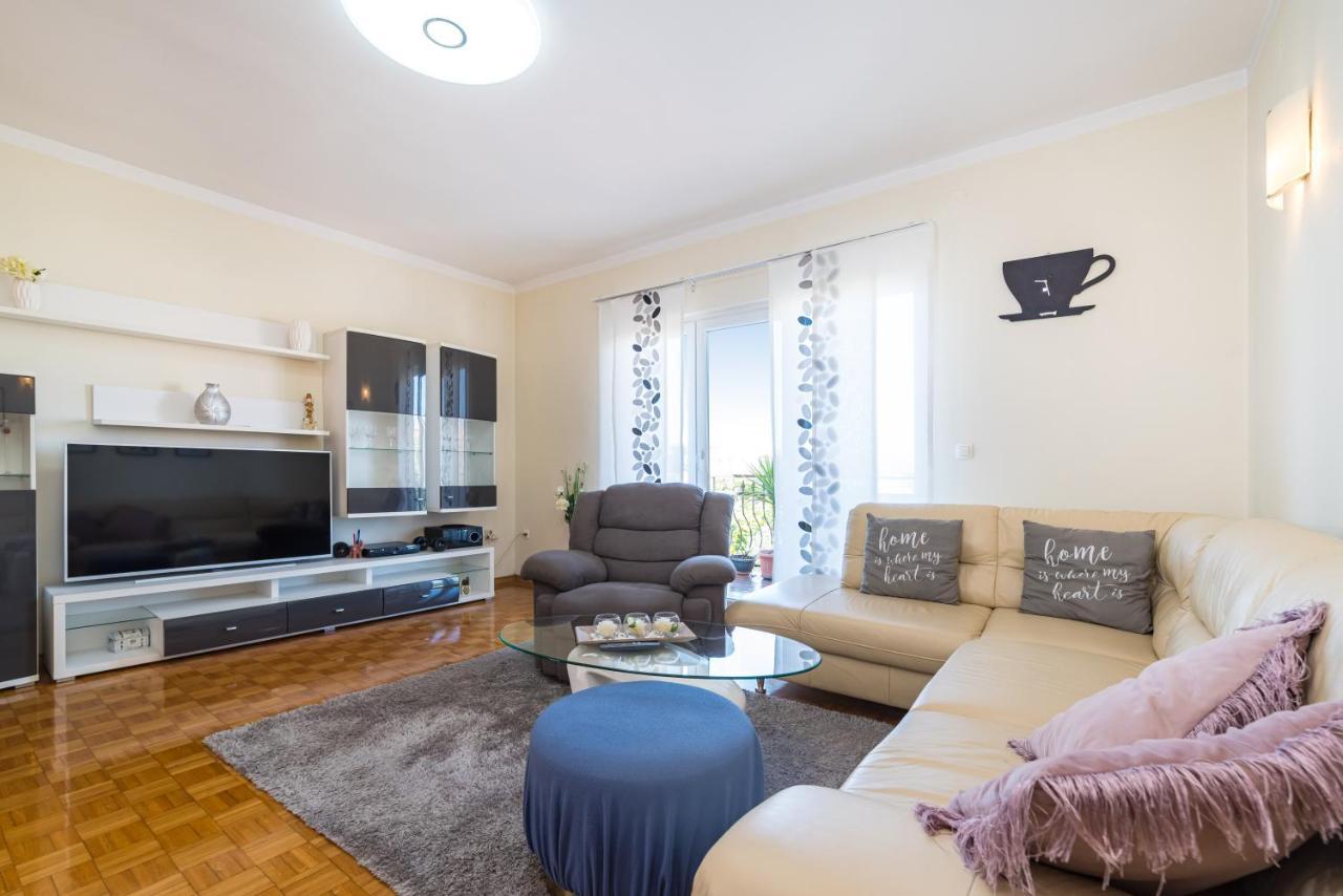 Apartment Visnja Задар Екстер'єр фото