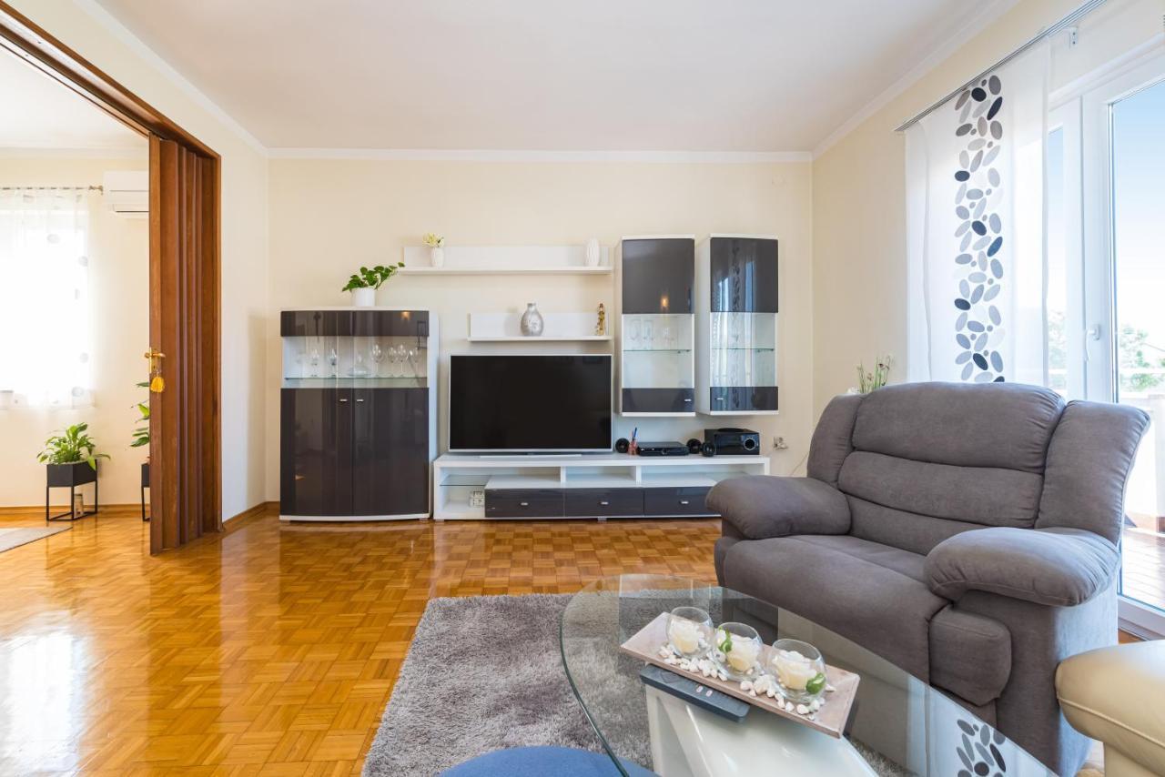 Apartment Visnja Задар Екстер'єр фото