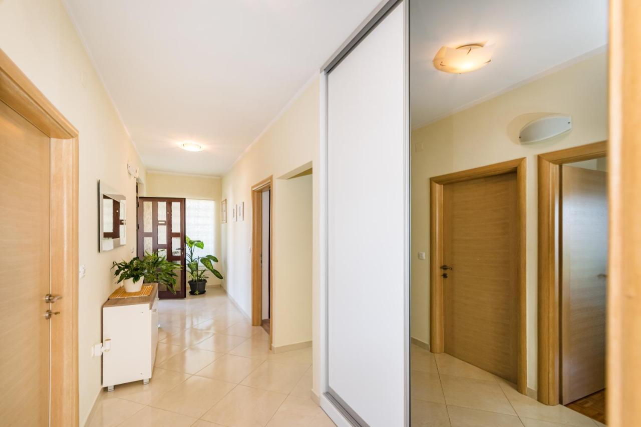 Apartment Visnja Задар Екстер'єр фото