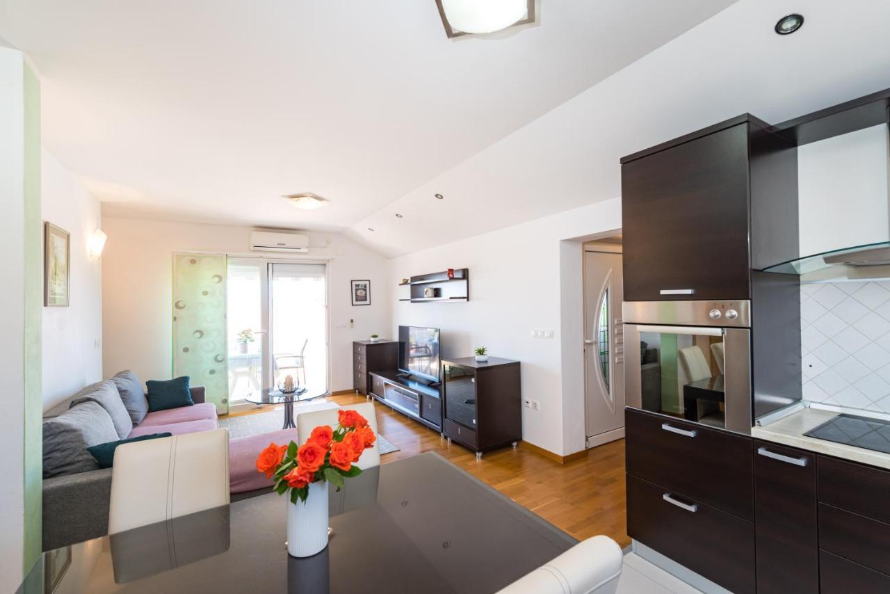 Apartment Visnja Задар Екстер'єр фото